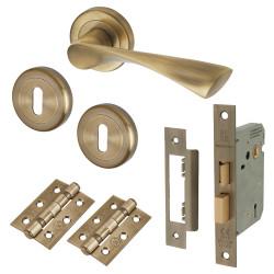 Altro Antique Brass 3 Lever Sashlock Door Handles on Rose Pack - Knightsbridge Range