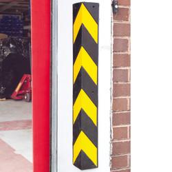 Reflective Corner Protector - Rubber - 100 x 100 x 780mm - Yellow/Black