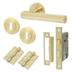 Altro Satin Brass Knurled 3 Lever Sashlock Door Handles on Rose Pack - Orla Range