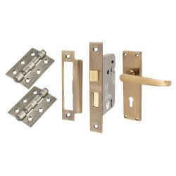 Touchpoint Antique Brass Victorian Straight 3 Lever Sashlock Door Handles Pack