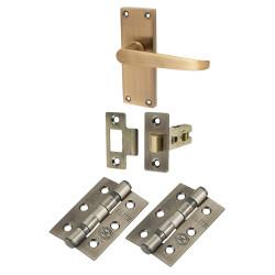 Touchpoint Antique Brass Victorian Straight Latch Door Handles Pack - Short Plate