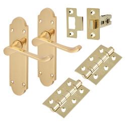 Touchpoint Polished Brass Victorian Summer Scroll Latch Door Handles Pack
