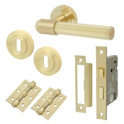 Altro Satin Brass Knurled 3 Lever Sashlock Door Handles on Rose Pack - Esme Range